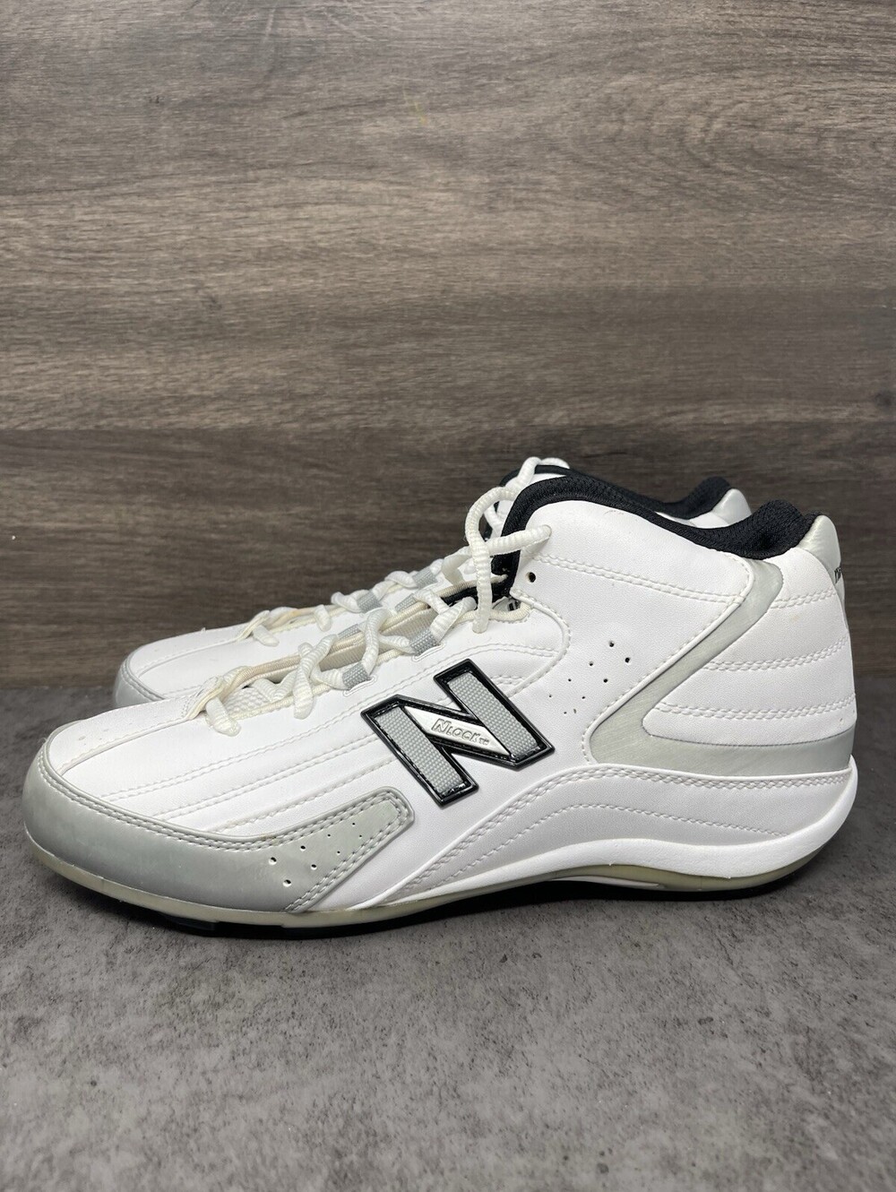 New Balance 990 Mid Lacrosse Cleats Mens Size 9 White Silver MF990MW